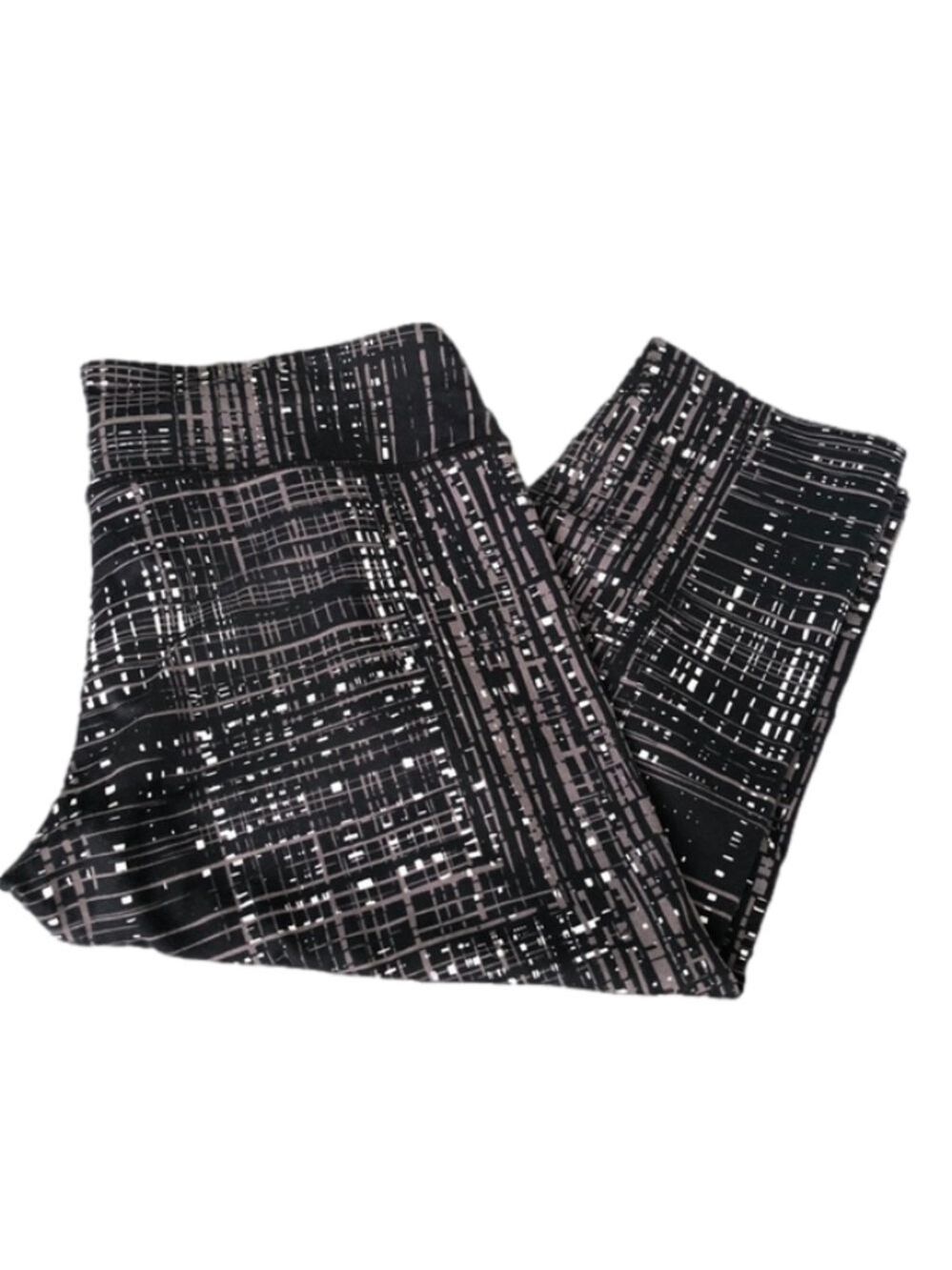 TUFF athletic crop leggings